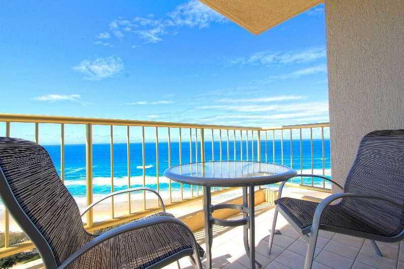 Capricorn One Beachside Holiday Apartments - Official Gold Coast Exterior foto