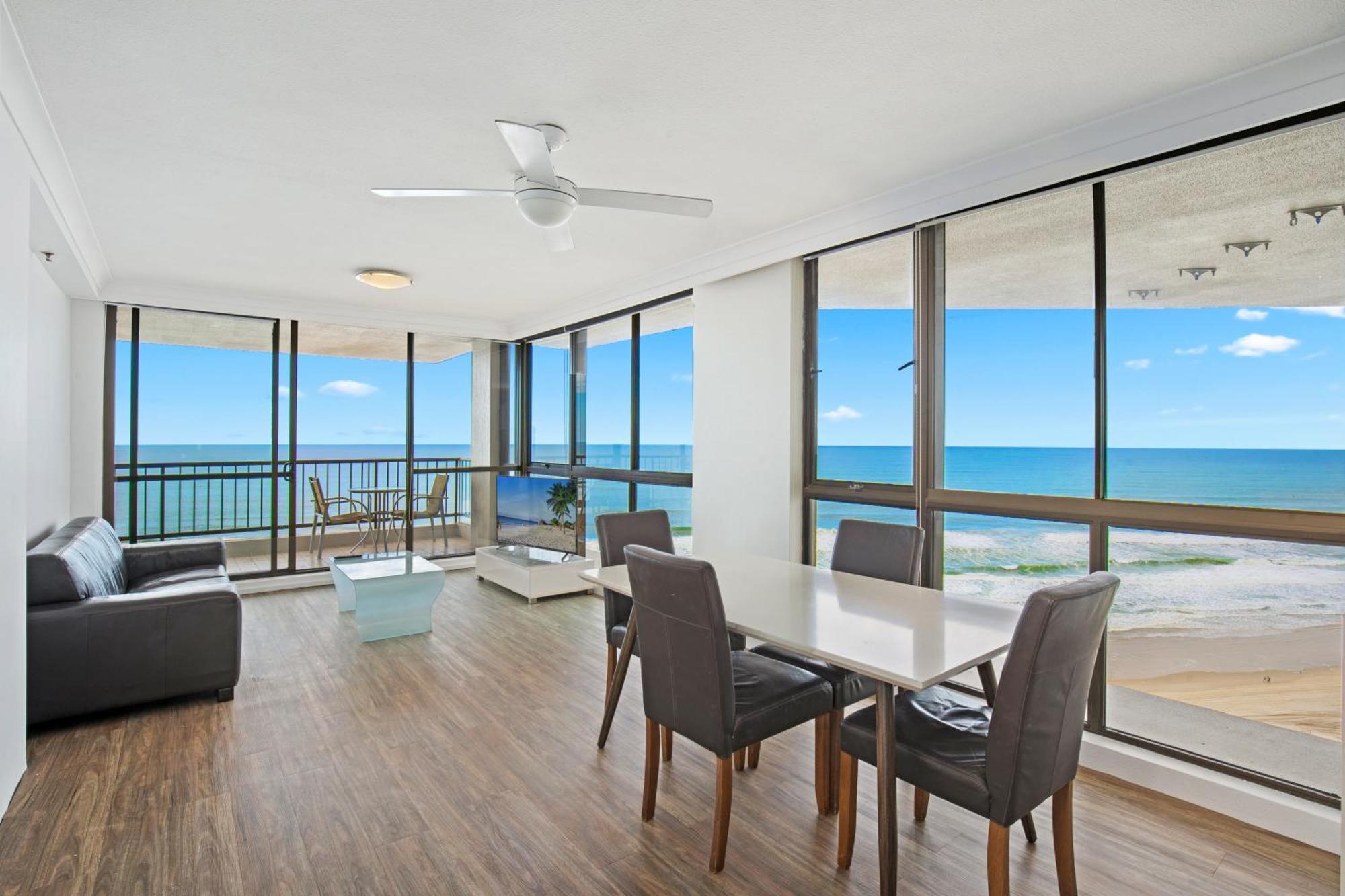 Capricorn One Beachside Holiday Apartments - Official Gold Coast Exterior foto