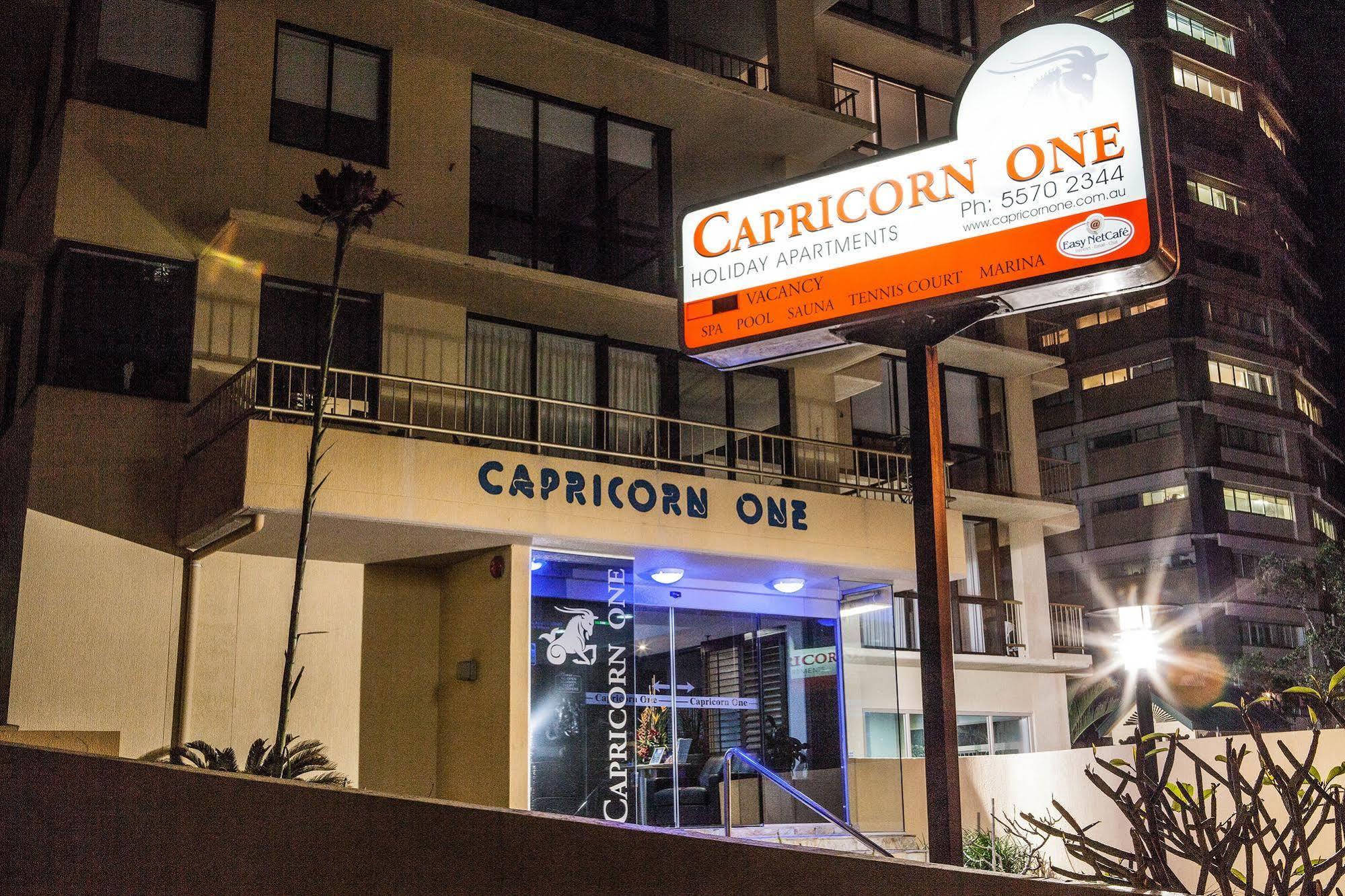 Capricorn One Beachside Holiday Apartments - Official Gold Coast Exterior foto